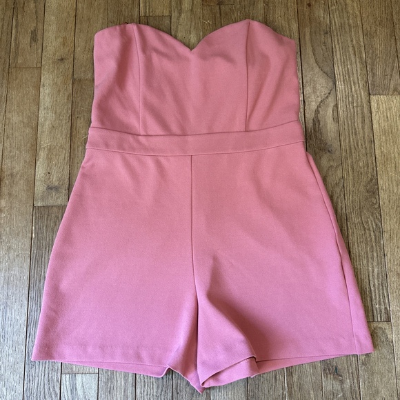 Express Strapless Romper Sample Size 6 Sunset Blush Sweetheart Neckline - Picture 1 of 11